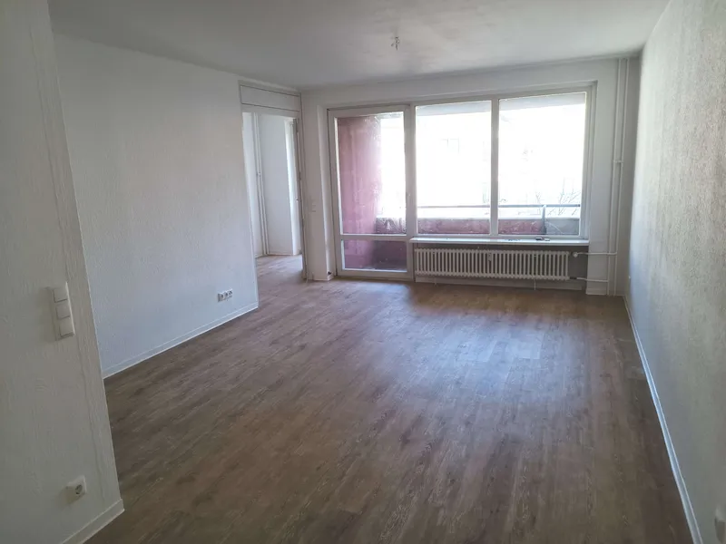 NUR MIT WBS 100/140! Hübsche Single-Wohnung mit Balkon nahe Turmstraße! — photo 1
